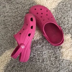 Girls Pink Crocs